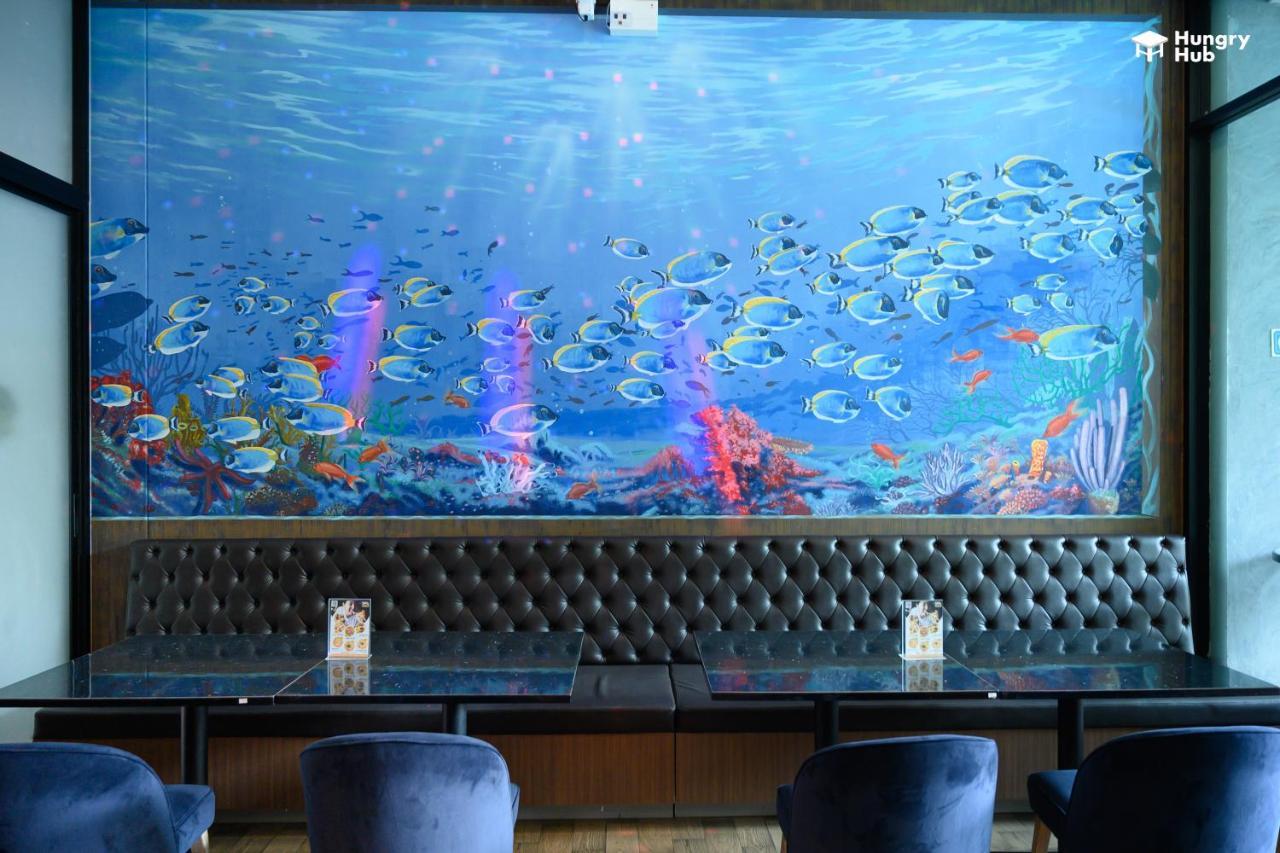 Khách sạn V20 Boutique Jacuzzi Bangkok